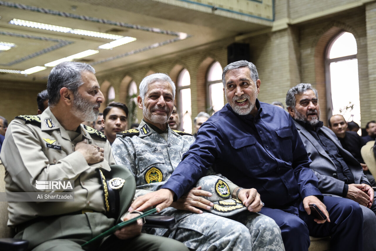 مراسم ترحیم والده «وحید حقانیان»