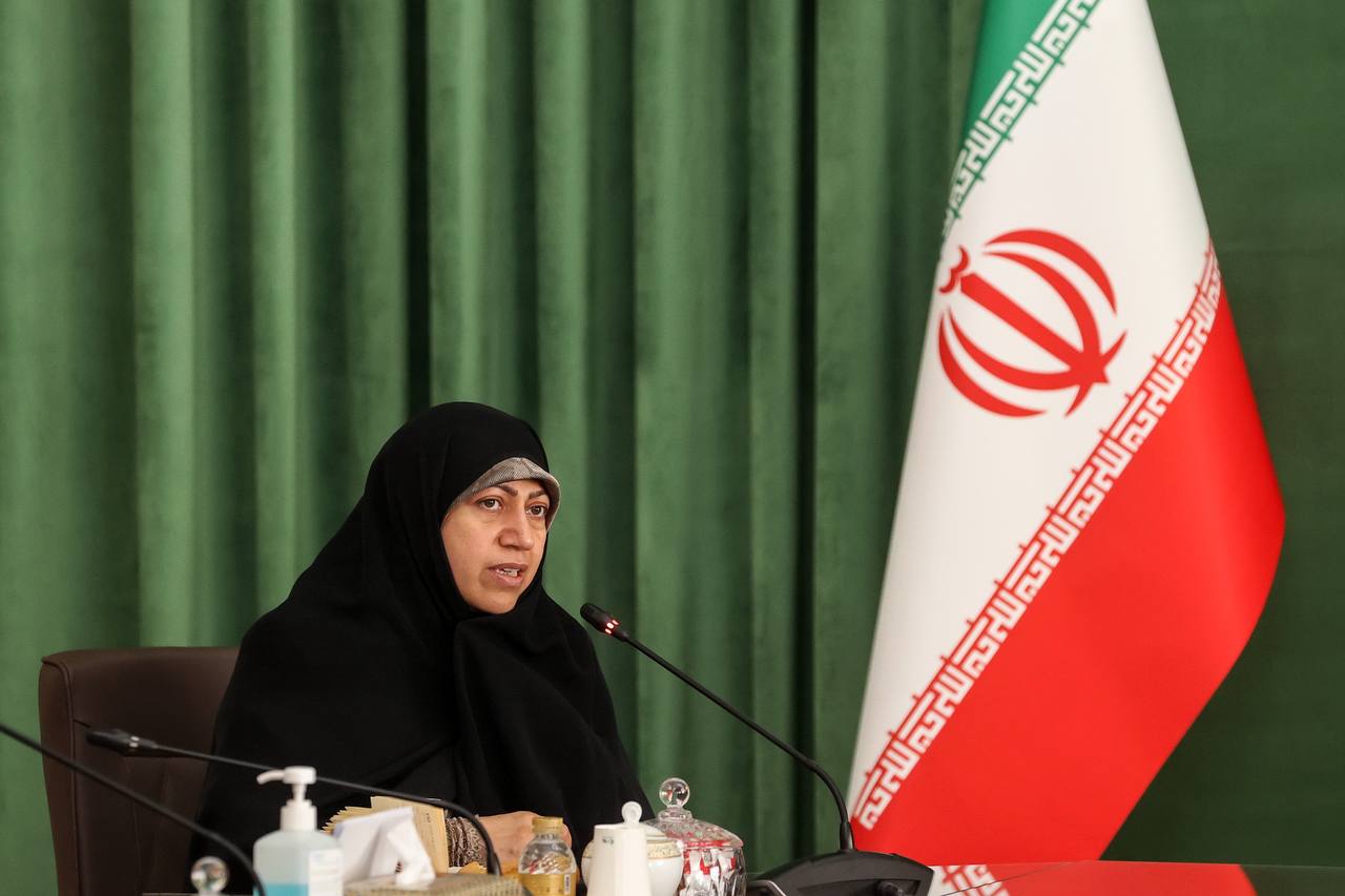 دیدار اعضای فراکسیون زنان مجلس با قالیباف 