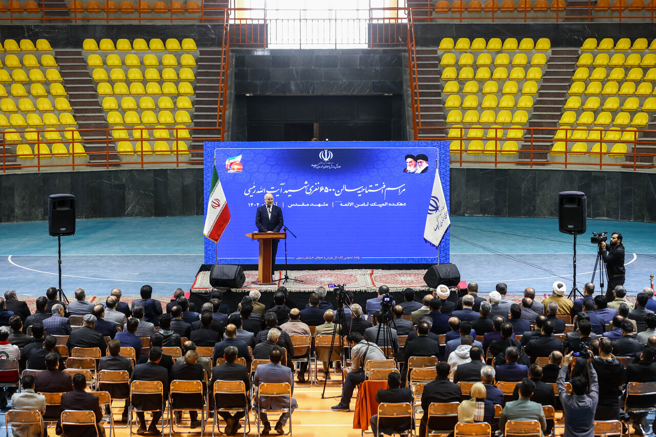  افتتاح خانه کشتی شهدای طرقبه با حضور قالیباف