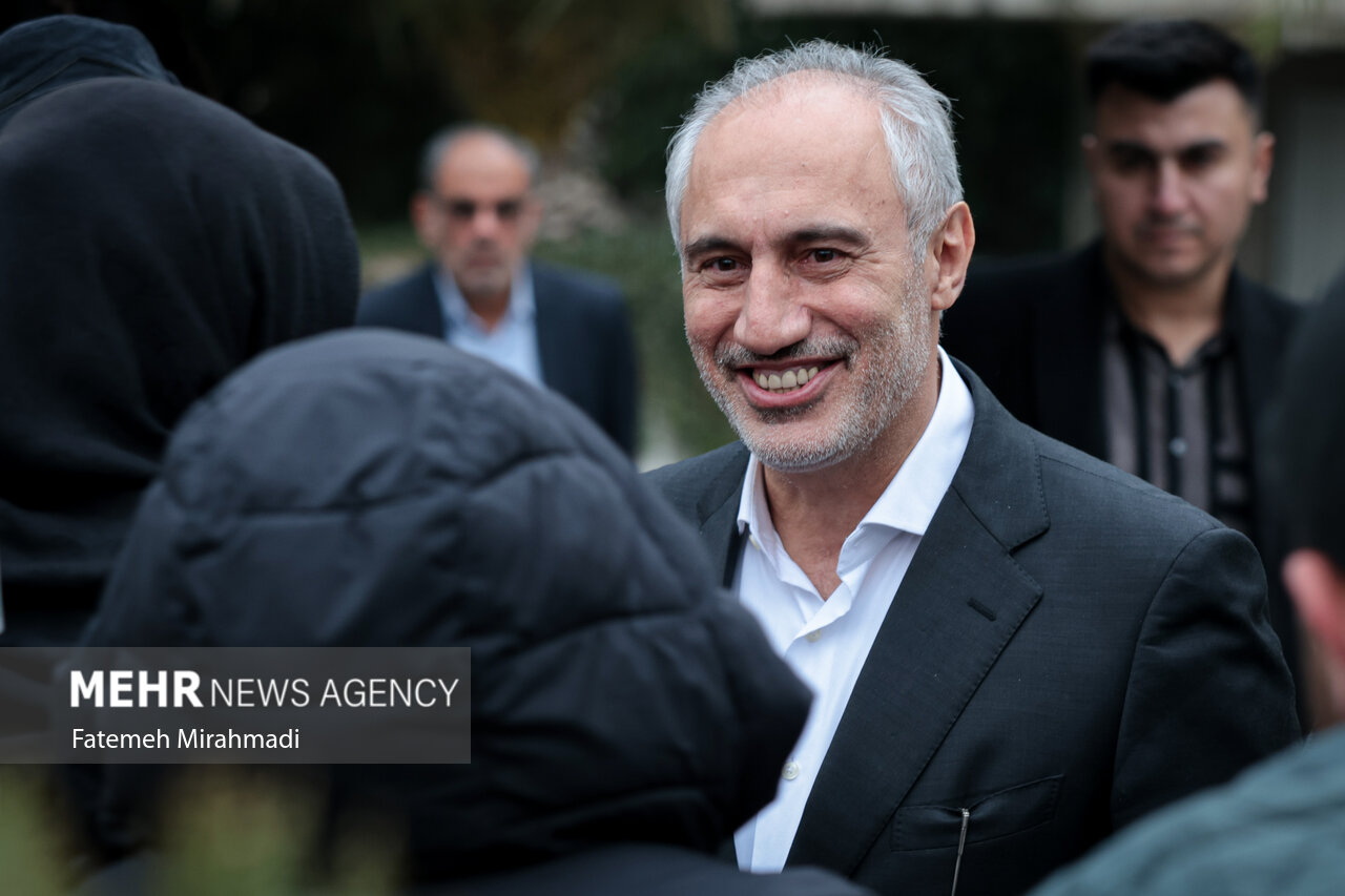 حاشیه جلسه هیئت دولت