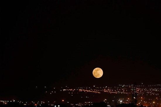پدیده ابرماه 