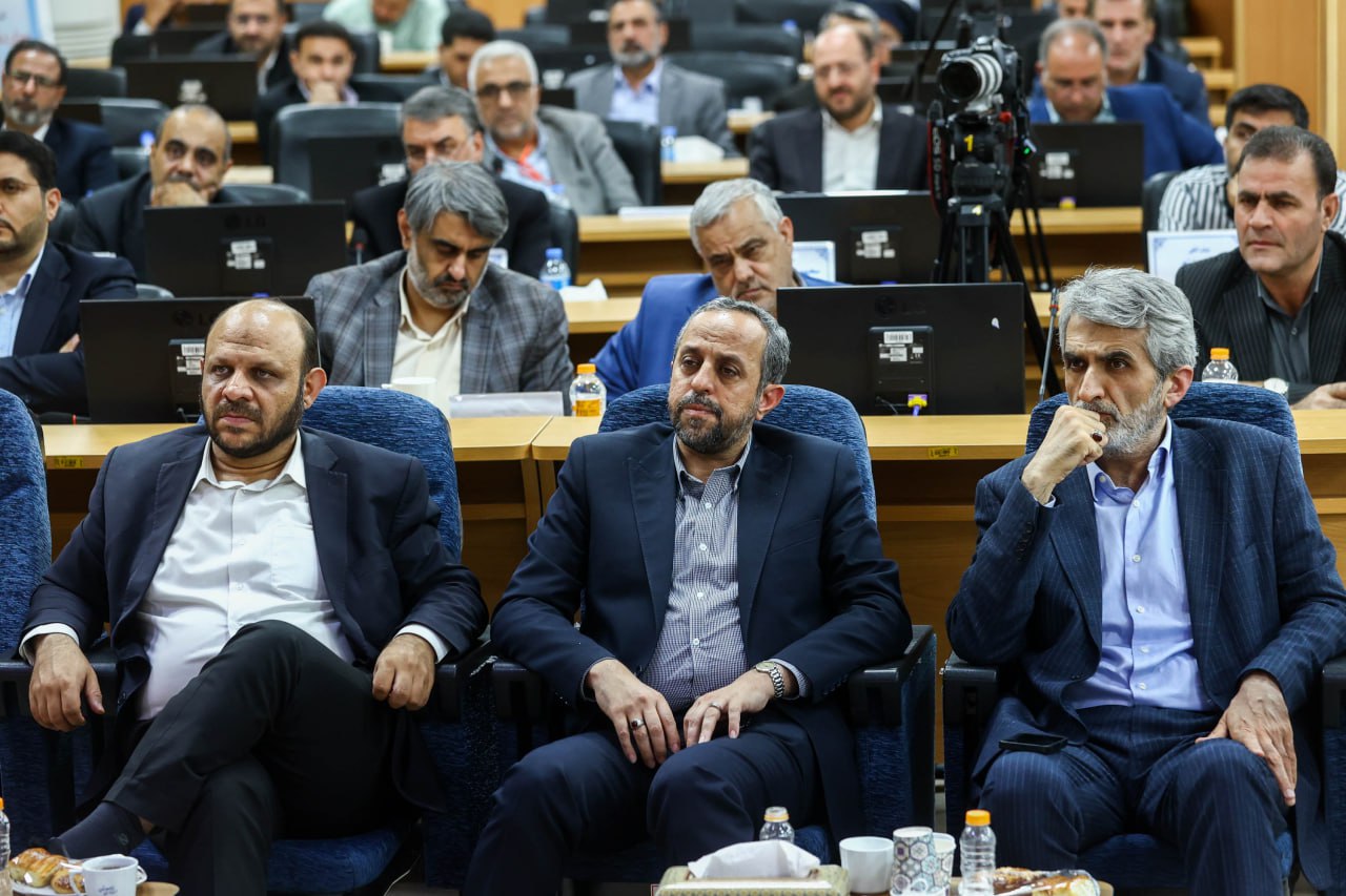 نشست شورای برنامه‌ریزی و توسعه استان سمنان