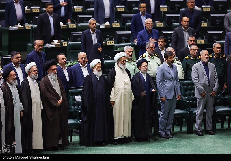 مراسم بزرگداشت شهدای خدمت در مجلس