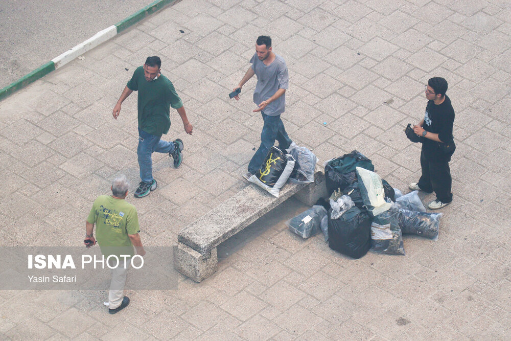 آتش سوزی مهیب در مرکز خرید ونوس - بندرانزلی