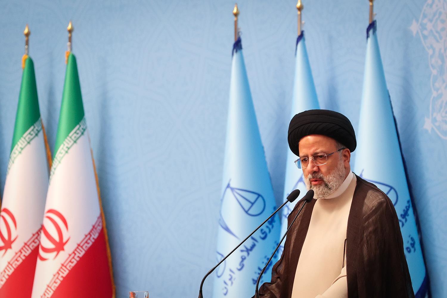 حضور قالیباف در همایش قوه قضائیه