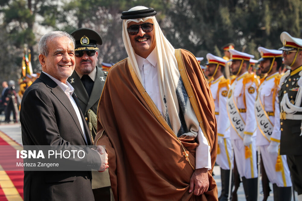 استقبال رسمی از امیر قطر