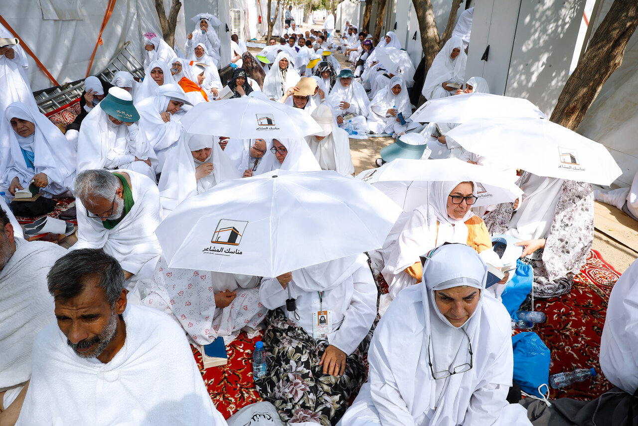 دعای عرفه در صحرای عرفات