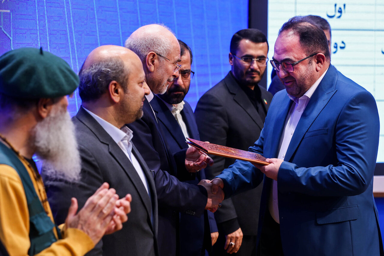 اختتامیه دومین جشنواره رسانه‌ای بهارستان با حضور قالیباف