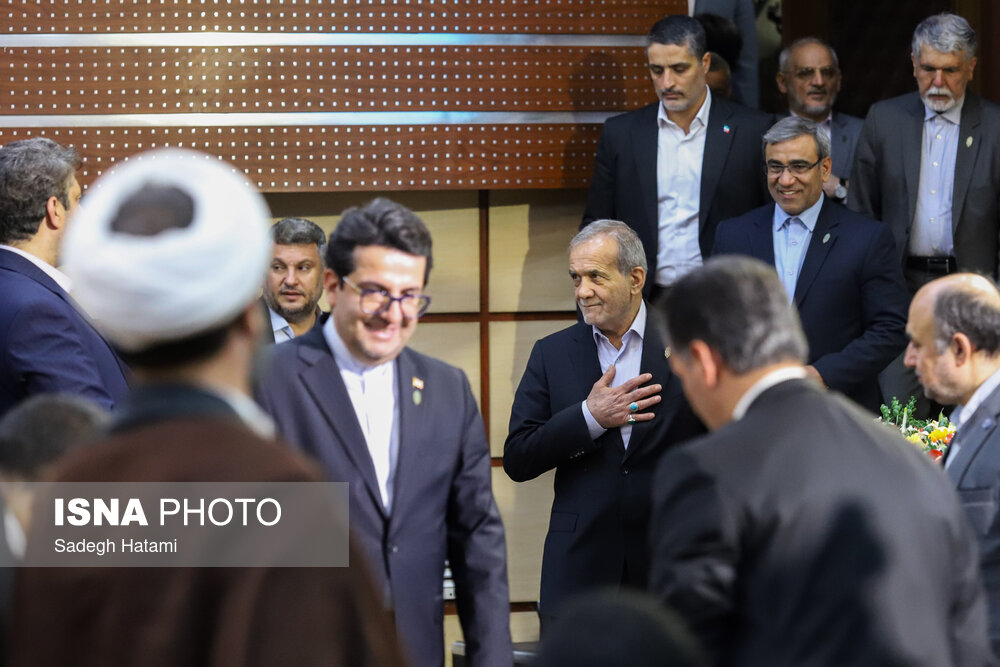 سفر رئیس‌جمهور به مشهد