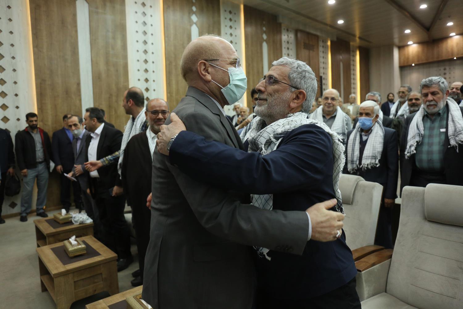 حضور سردار قاآنی و قالیباف در جمع «یاران خراسانی»