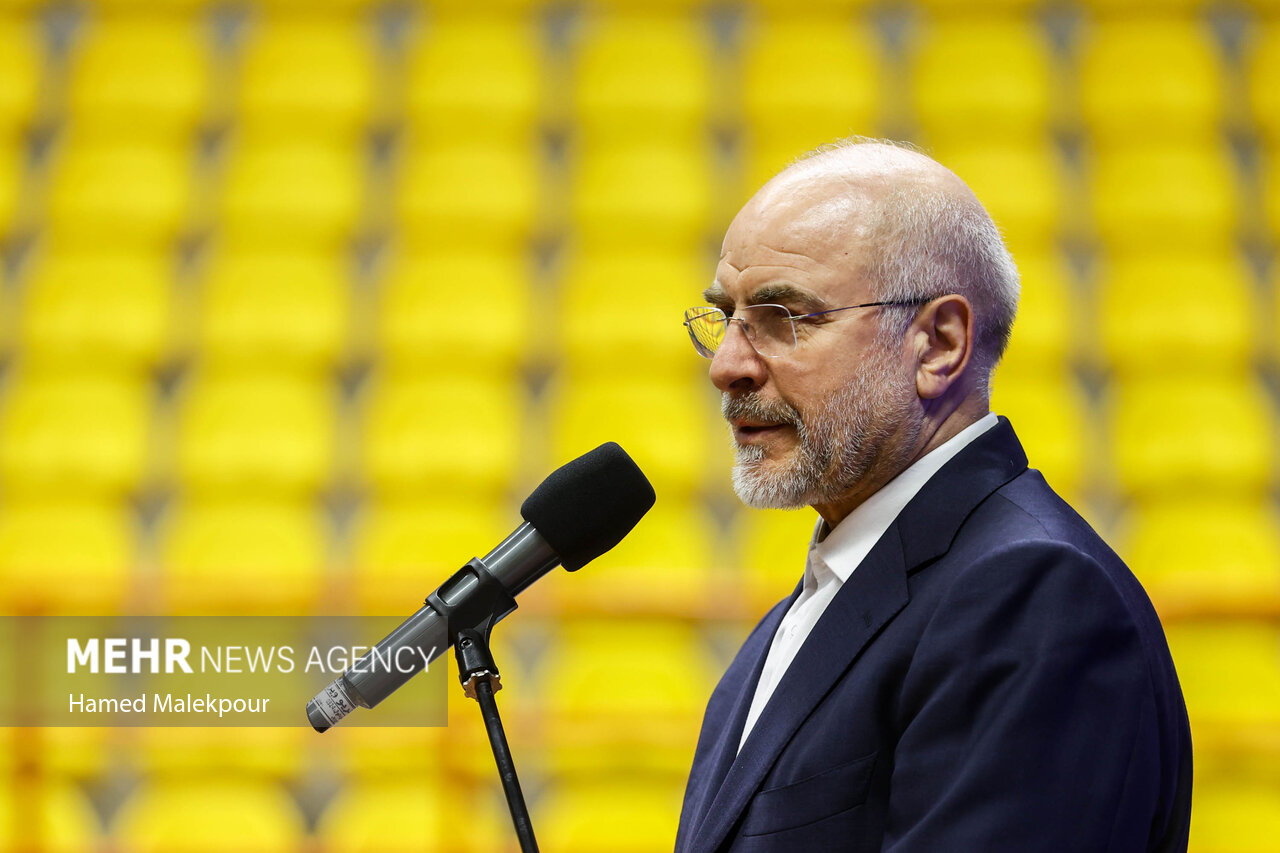 سفر رئیس مجلس به مشهد مقدس