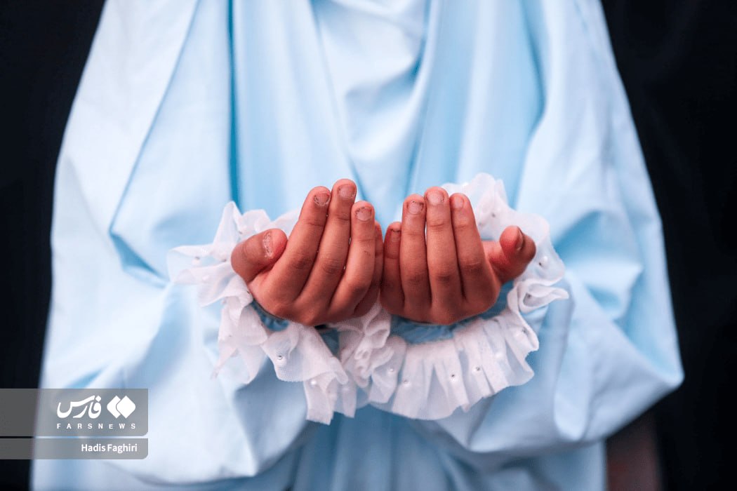 نماز عید قربان در حرم امام رضا(ع)