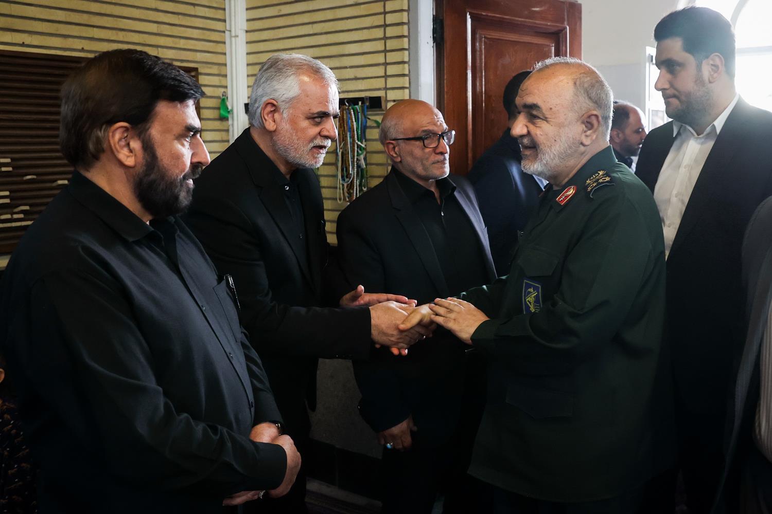 حضور قالیباف در مراسم ترحیم سردار شهید حسین خالقی