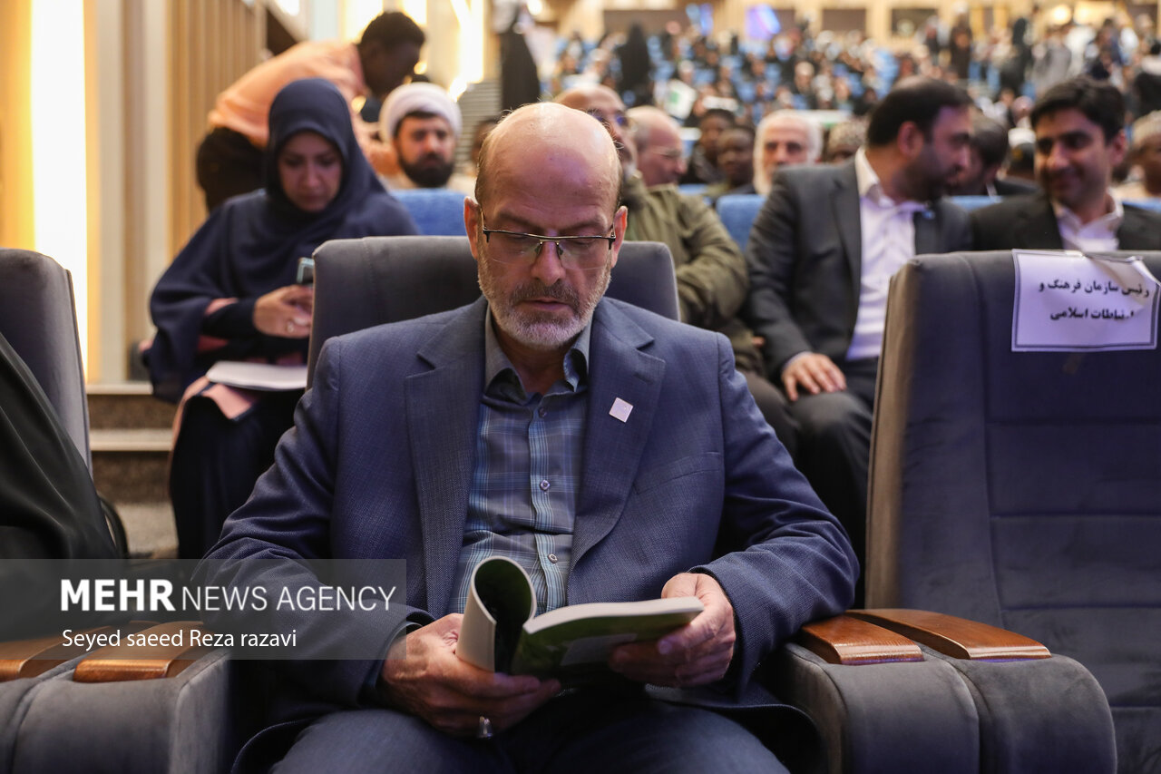 مراسم اعطای دکترای افتخاری دانشگاه تهران به شیخ زکزاکی