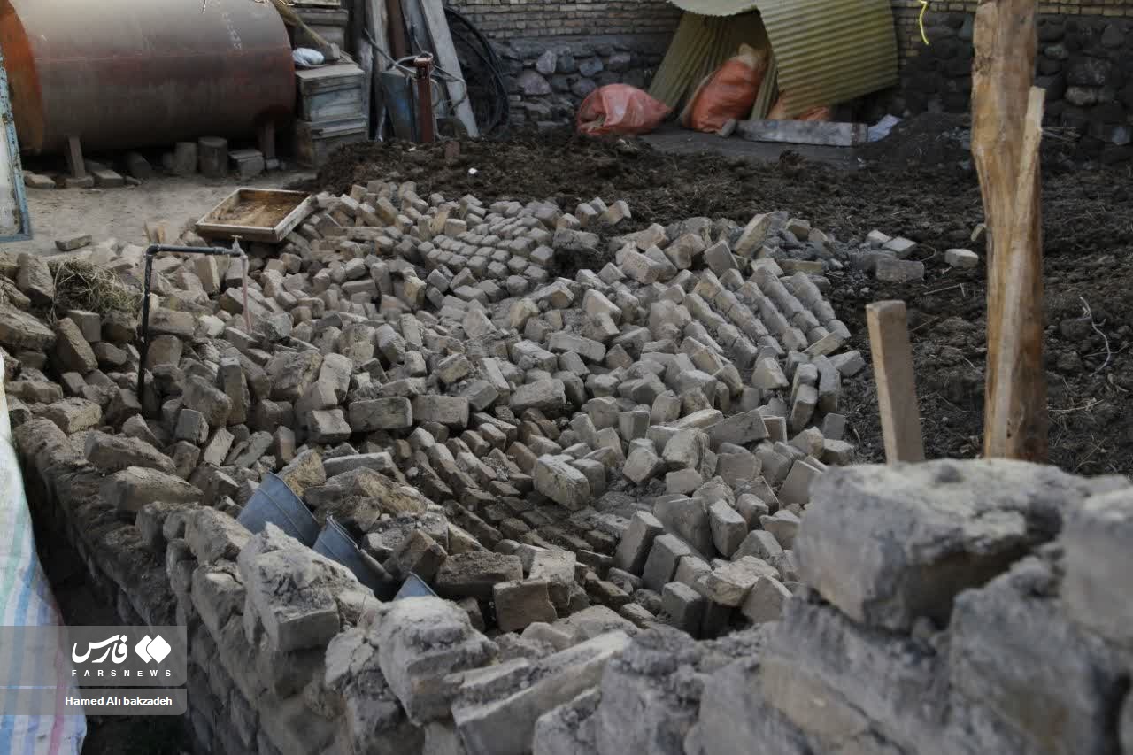 خسارات زلزله خوی