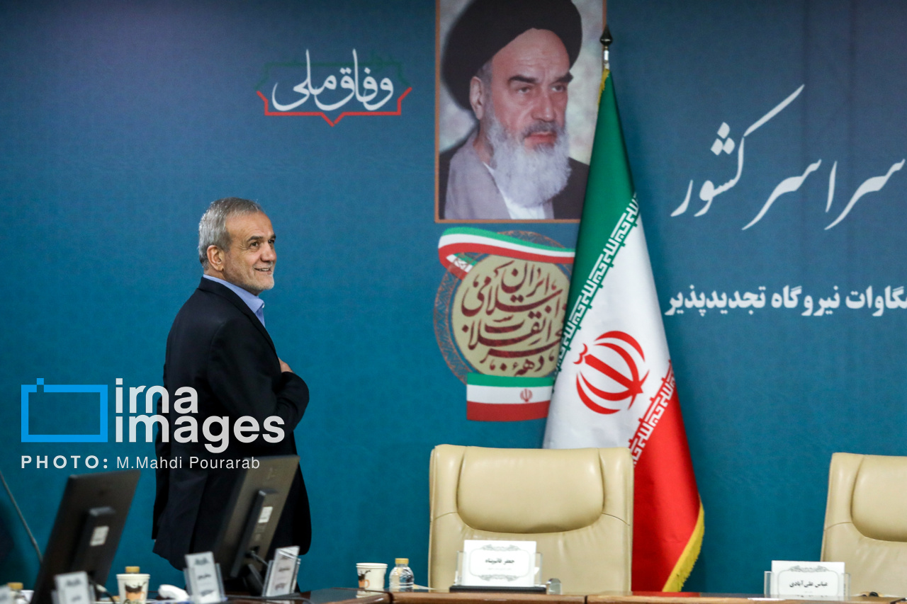 افتتاح و شروع عملیات اجرایی طرح‌ های وزارت نیرو در سراسر کشور