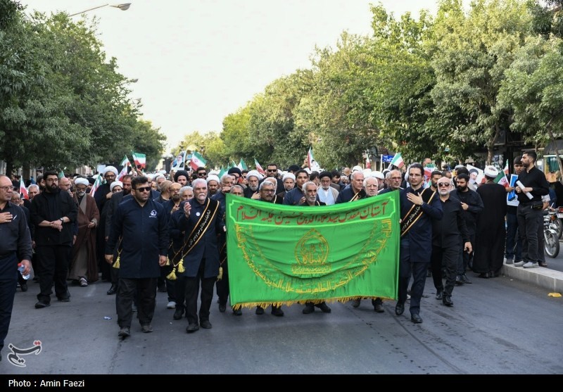 عزاداری سالروز دفن شهدا در جوار شاهچراغ(ع)