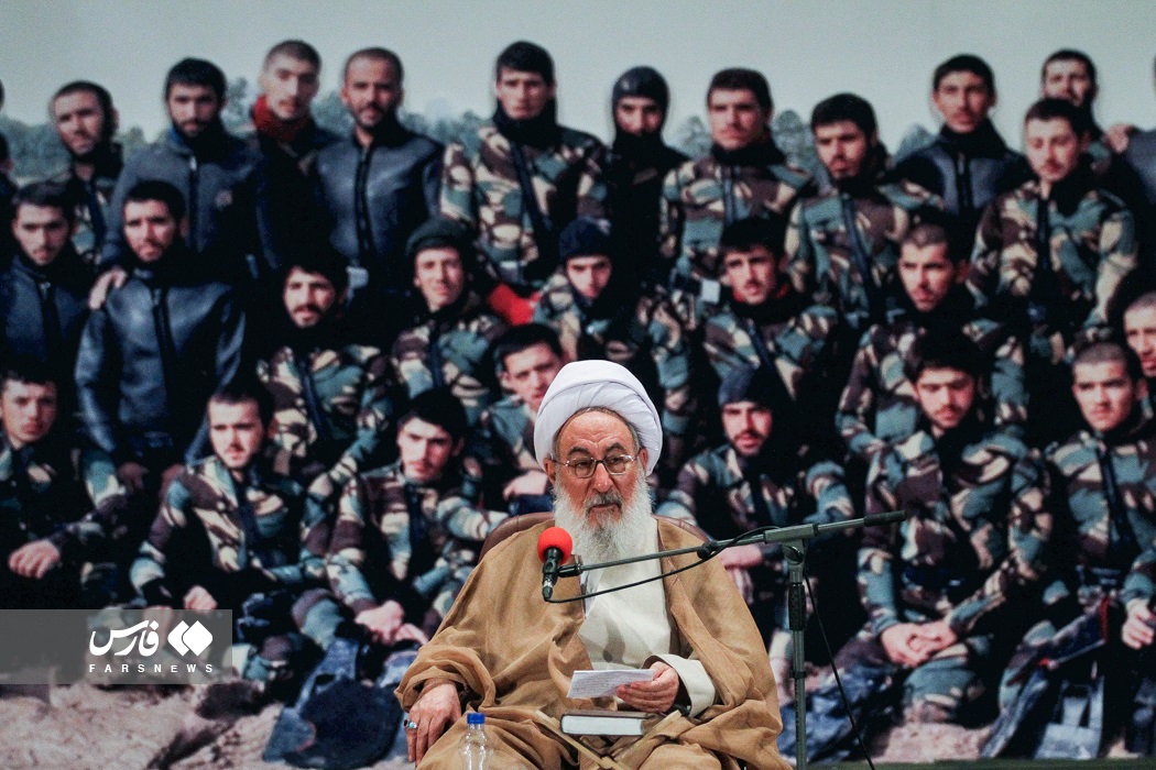 مرحوم آیت الله مجتهد شبستری