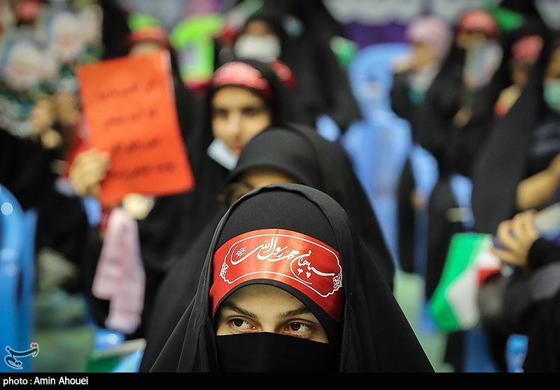 اجتماع بزرگ دختران حاج قاسم در ورزشگاه آزادی