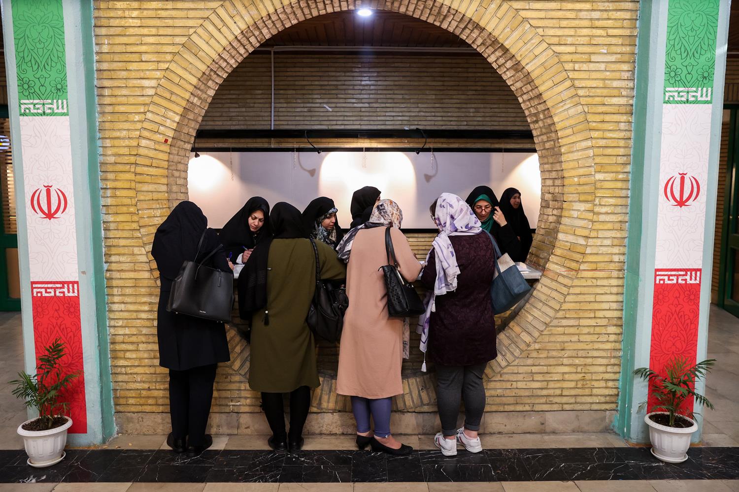 نشست زنان و مشارکت سیاسی با حضور قالیباف