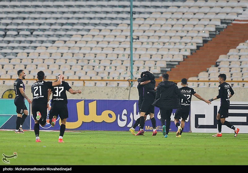 پرسپولیس و هوادار