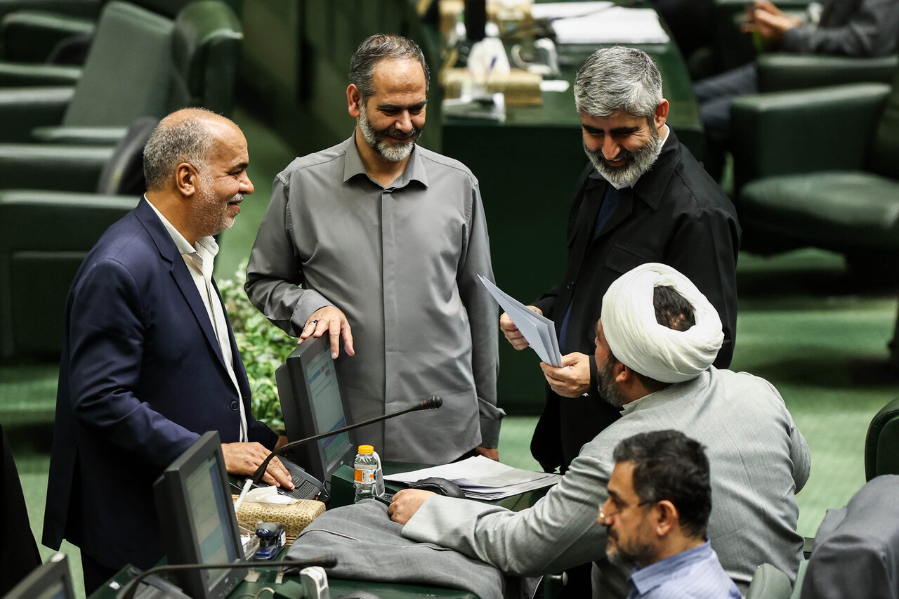 نشست علنی نوبت عصر مجلس