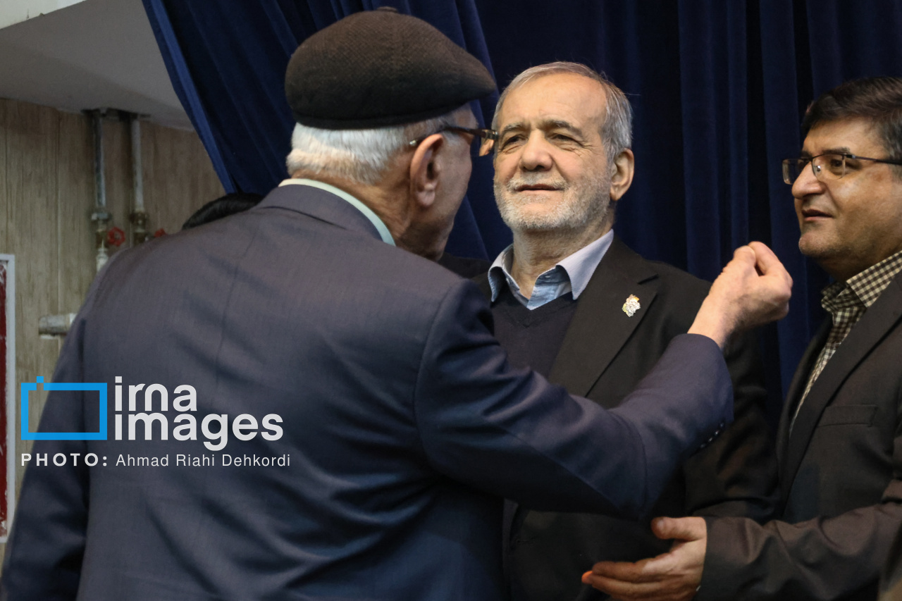 سفر رئیس جمهور به چهارمحال و بختیاری