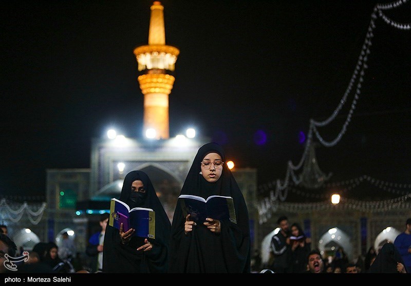 احیای شب قدر در حرم مطهر امام رضا (ع) 