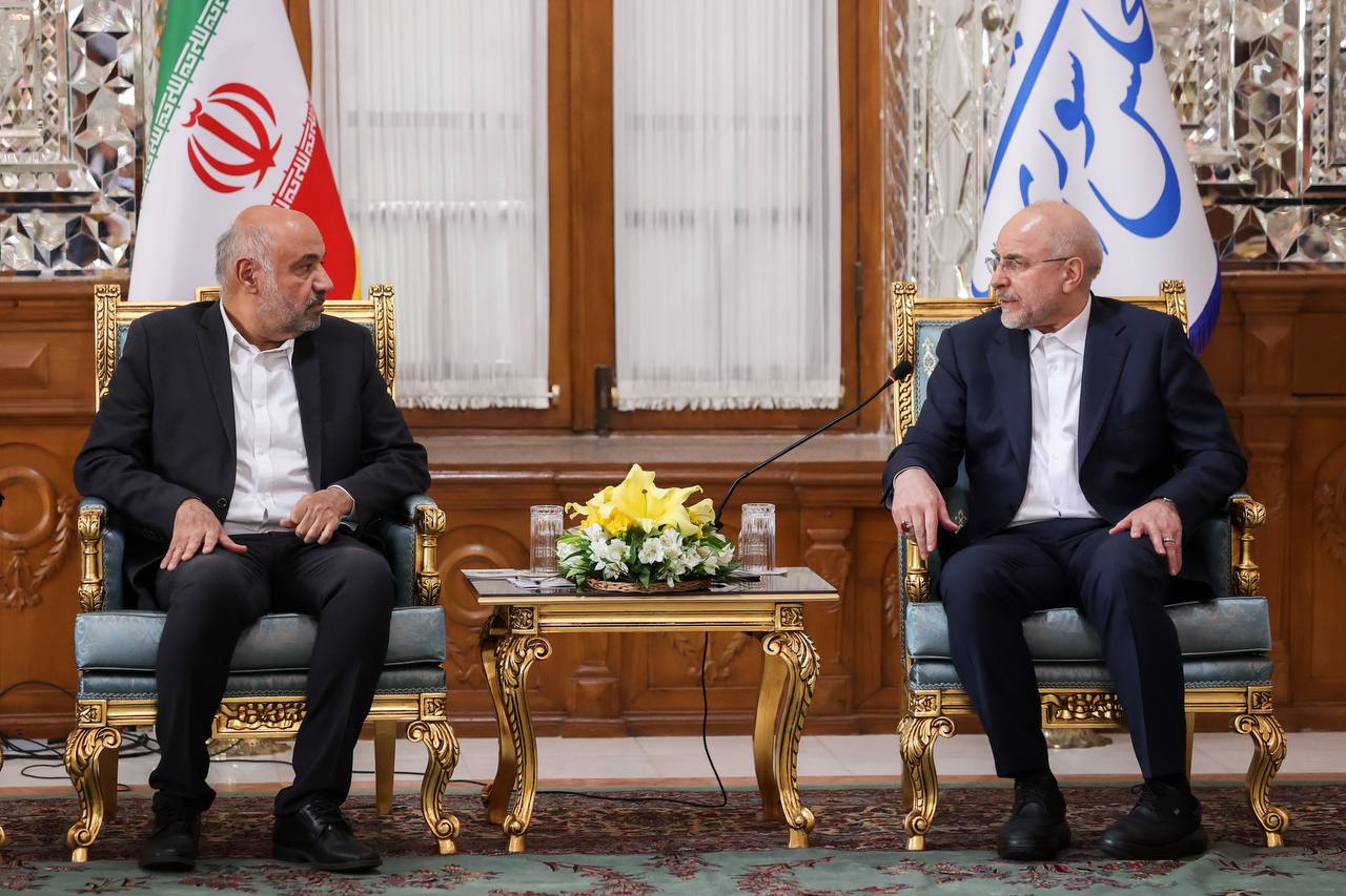 دیدارهای نوروزی جمعی از مسئولان نظام با قالیباف