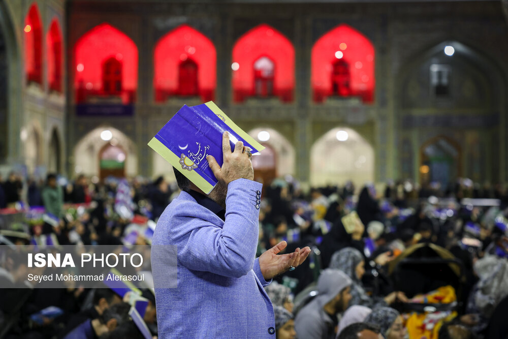 شب نوزدهم ماه مبارک رمضان در حرم مطهر رضوی
