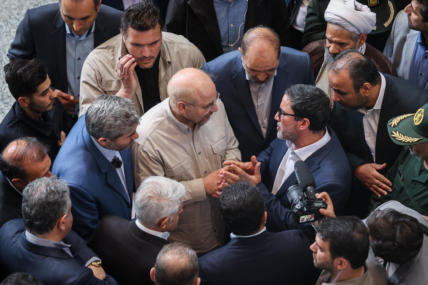 سفر نظارتی قالیباف به شهرستان اهر و بازدید از کارخانه قند و شکر ارسباران