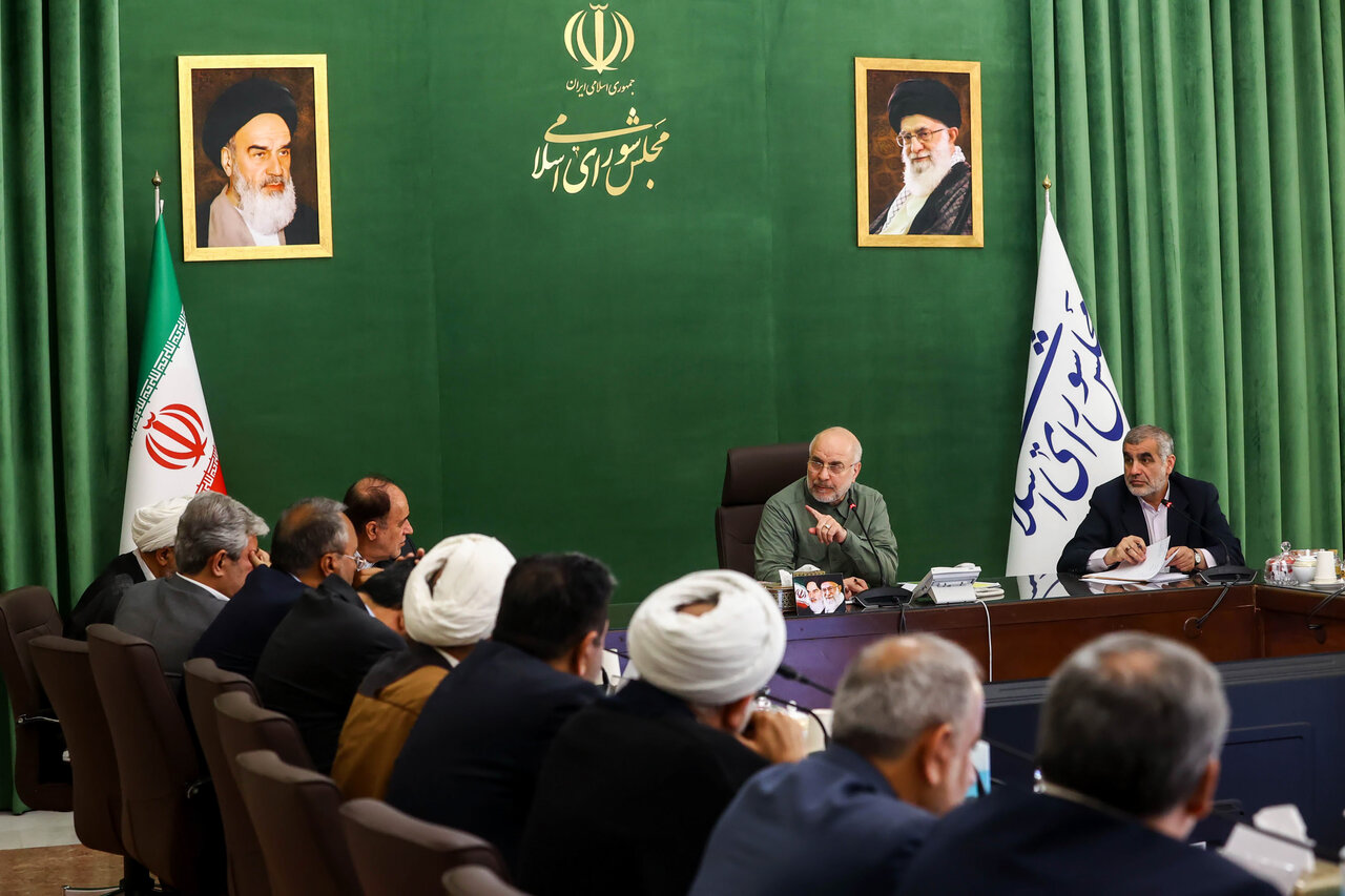 جلسه شورای هماهنگی مجلس با حضور قالیباف