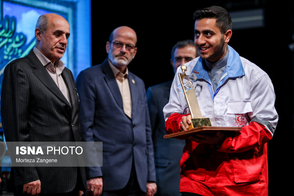 سیزدهمین آیین اعطای تندیس ملی فداکاری