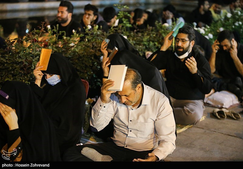  مراسم احیای شب بیست و یکم ماه رمضان در مسجد ارک