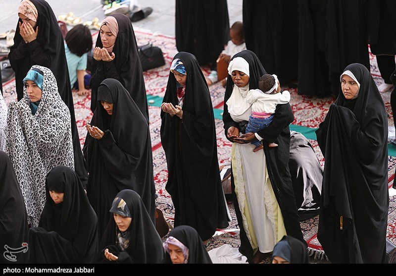 نماز عید قربان در حرم مطهر حضرت معصومه (س)