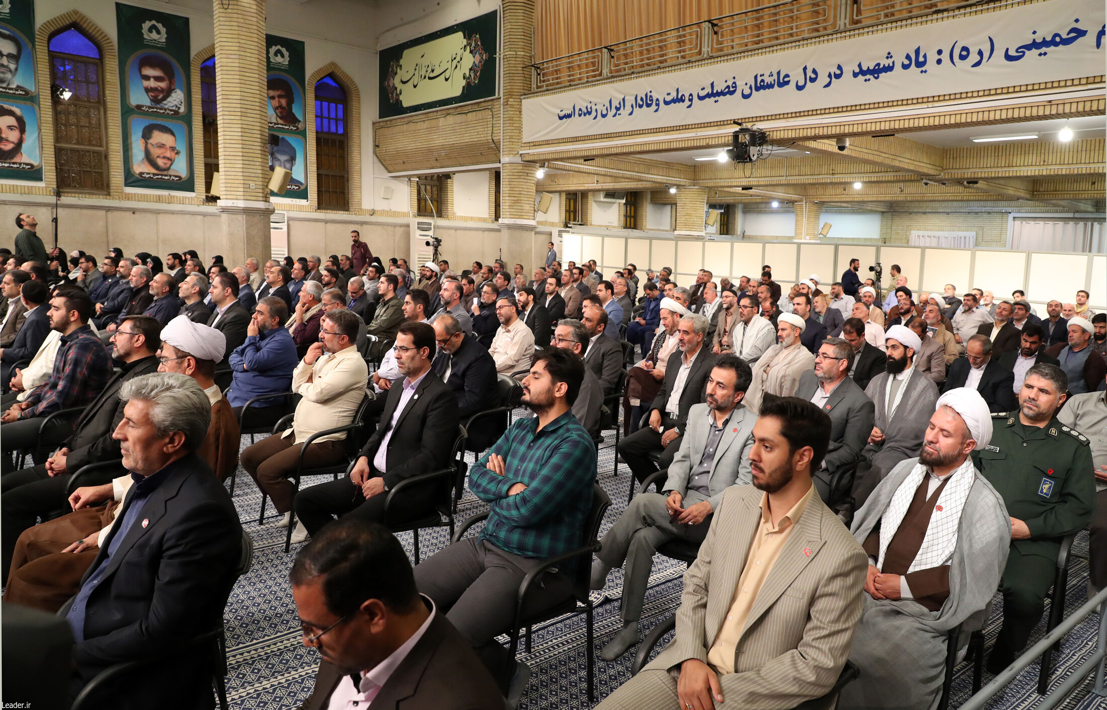 دیدار دست‌اندرکاران کنگره ملی شهدای همدان با رهبر انقلاب