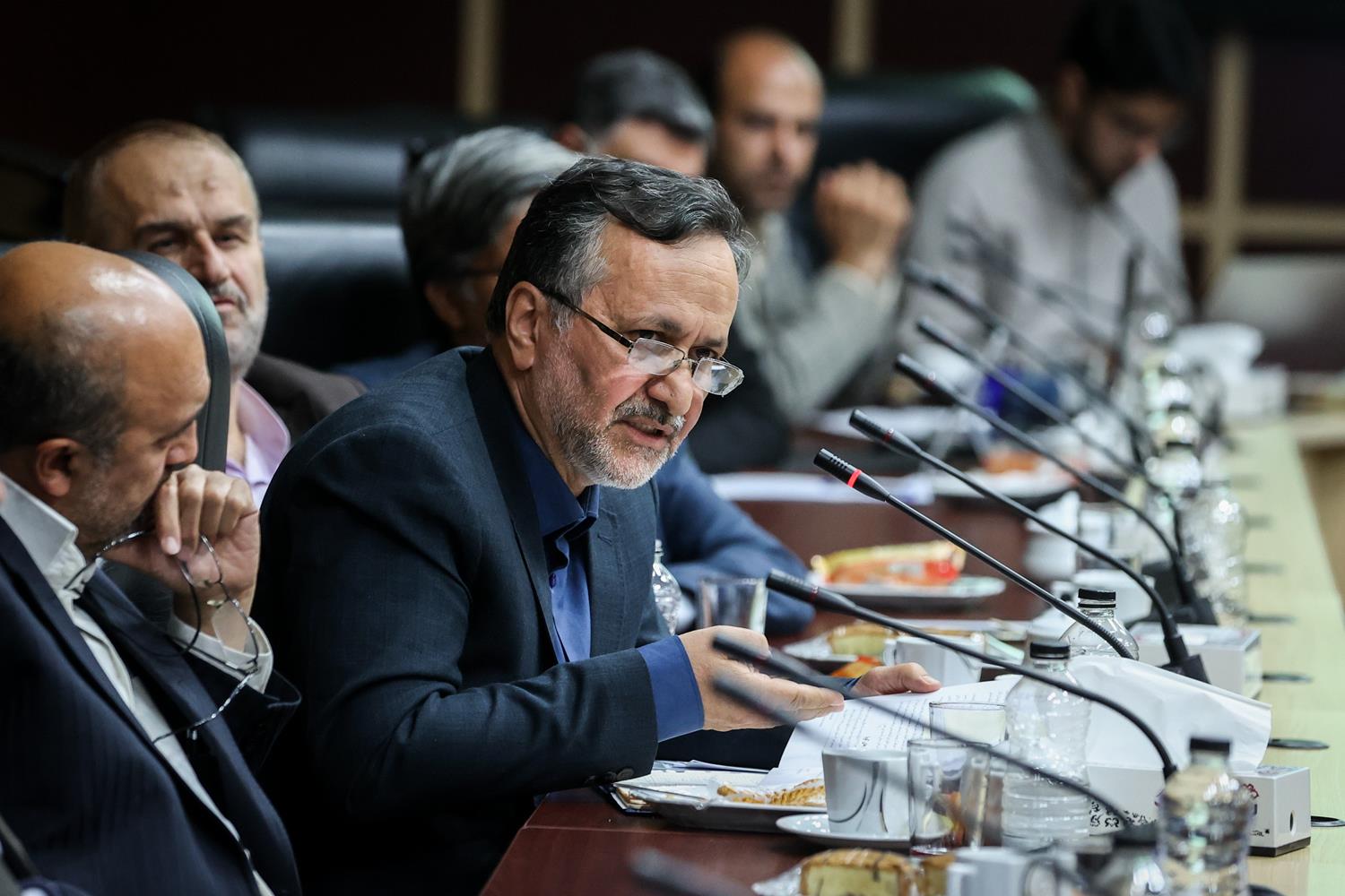 برگزاری دومین نشست تخصصی بررسی لایحه عفاف و حجاب با حضور قالیباف