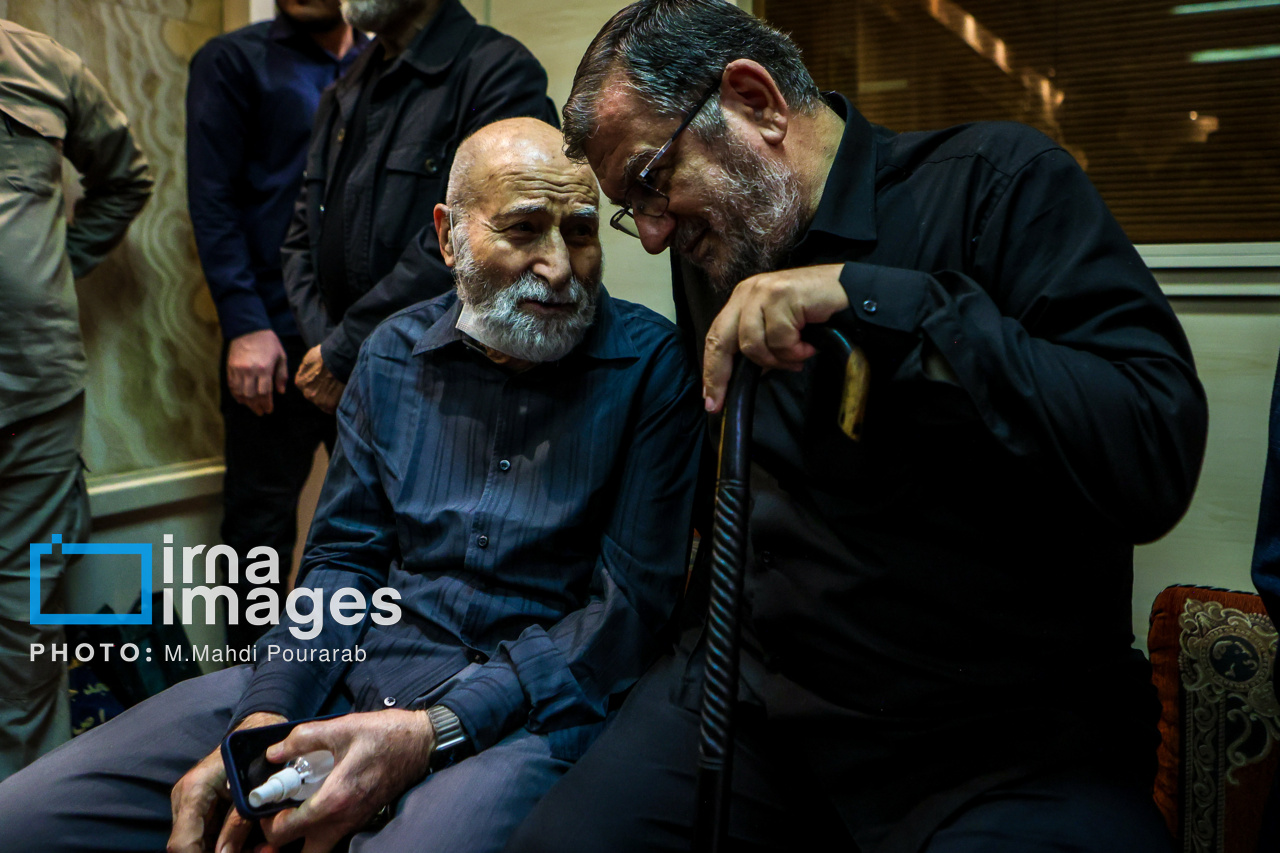 قالیباف و پزشکیان در مجلس ترحیم احمد توکلی