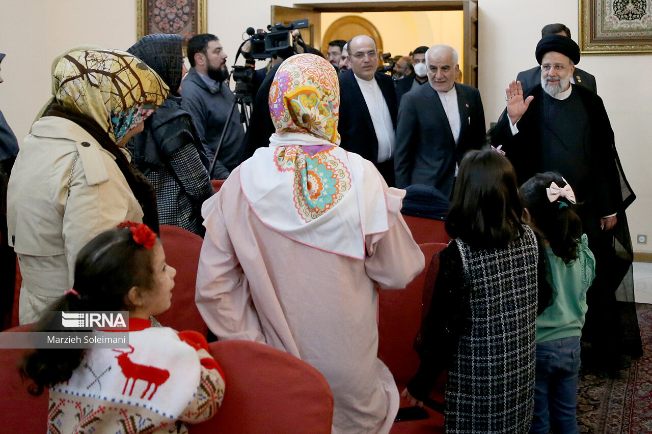 دیدار رئیس‌جمهور با ایرانیان مقیم چین