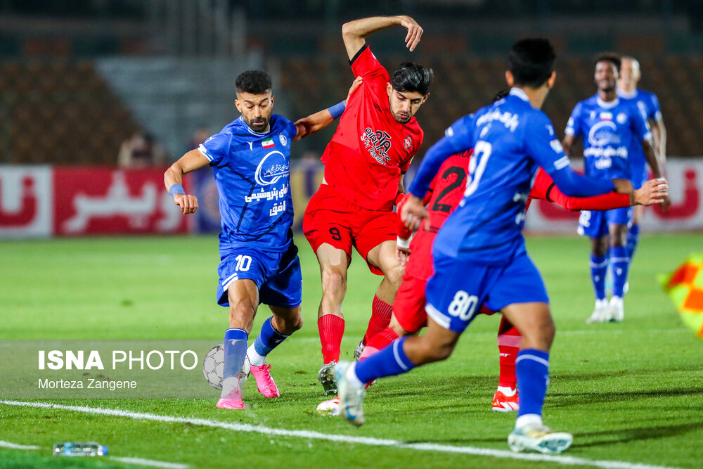 استقلال - تراکتور تبریز