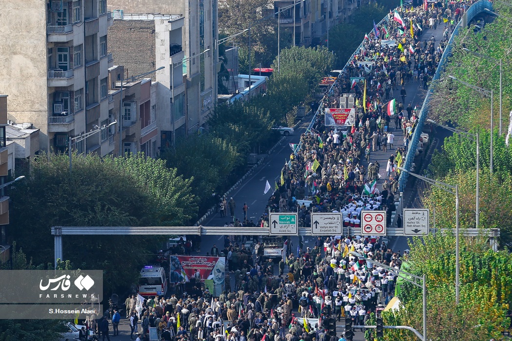 رزمایش ۵۰‌‌ هزار نفری بسیجیان در تهران