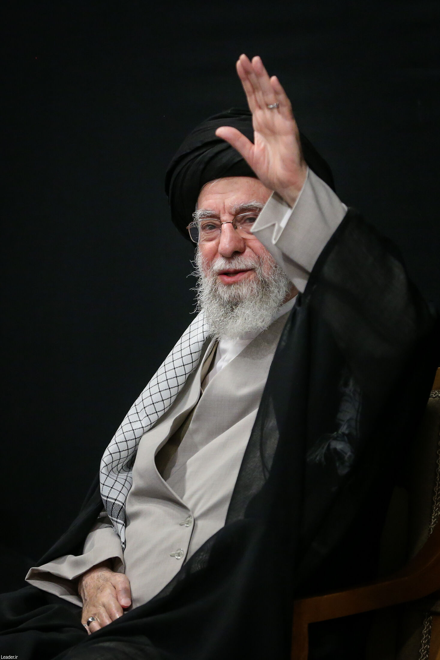 رهبر انقلاب در مراسم بزرگداشت شهدای جنگ تحمیلی