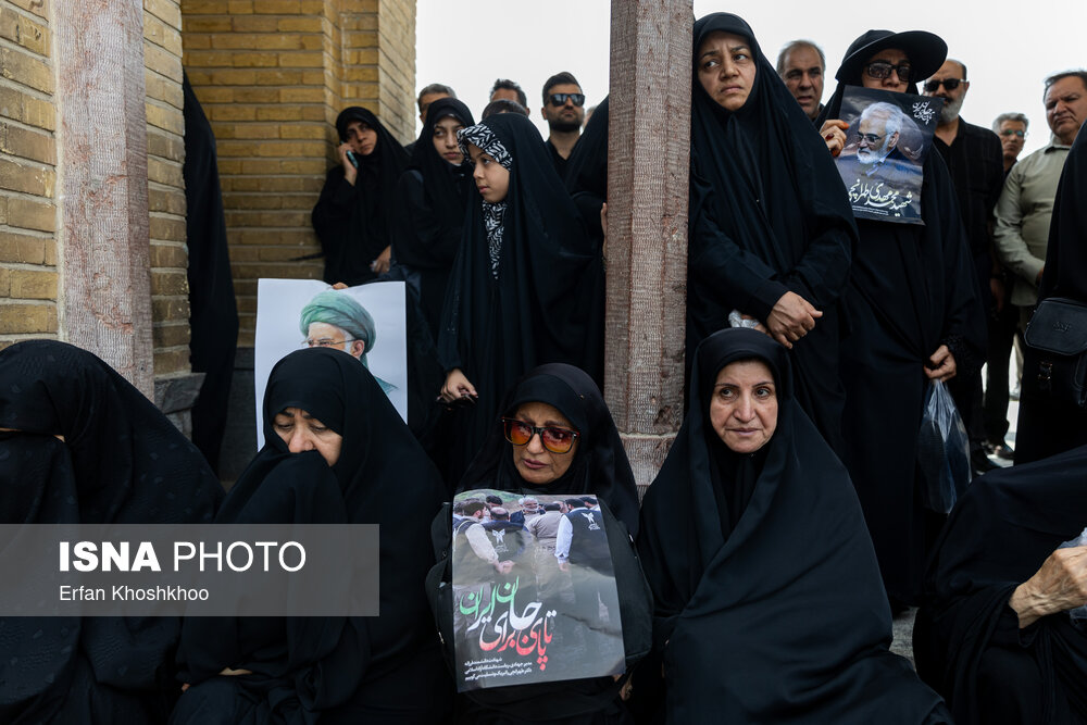 تدفین شهید طهرانچی و همسرش در حرم حضرت عبدالعظیم(ع)