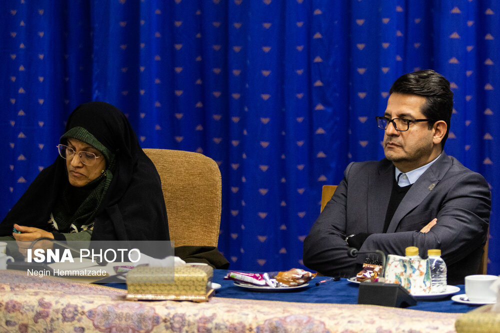 نشست بررسی راهکارهای تحقق انسجام ملی با حضور پزشکیان