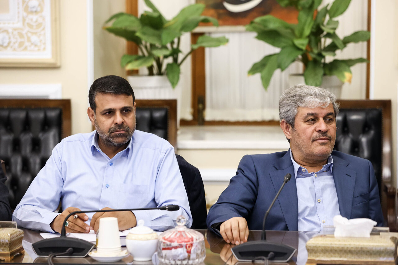 نشست بررسی برنامه هفتم پیشرفت با حضور قالیباف