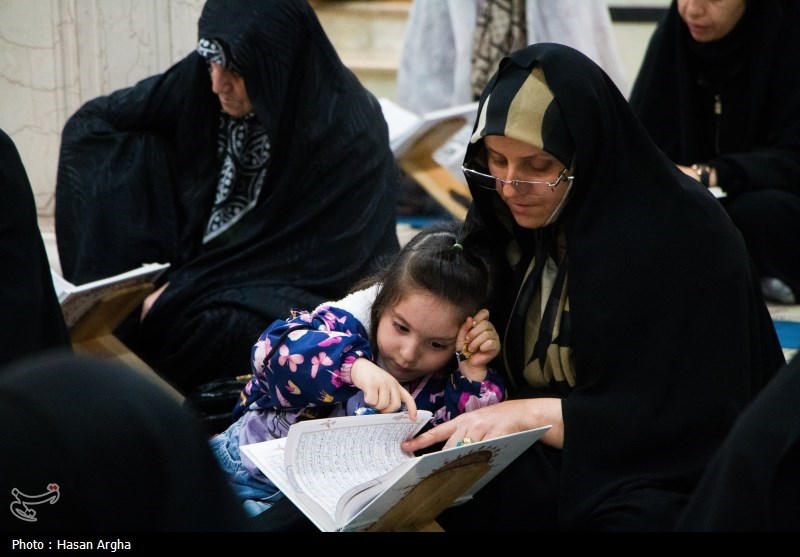 جمع خوانی قرآن کریم در حسینیه اعظم زنجان 