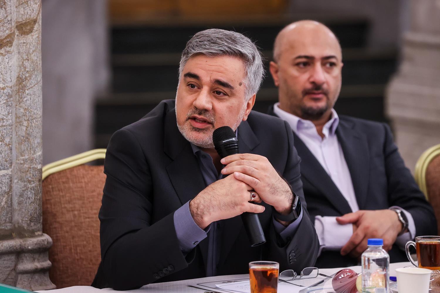 دیدار مجمع ملی کارآفرینان با قالیباف