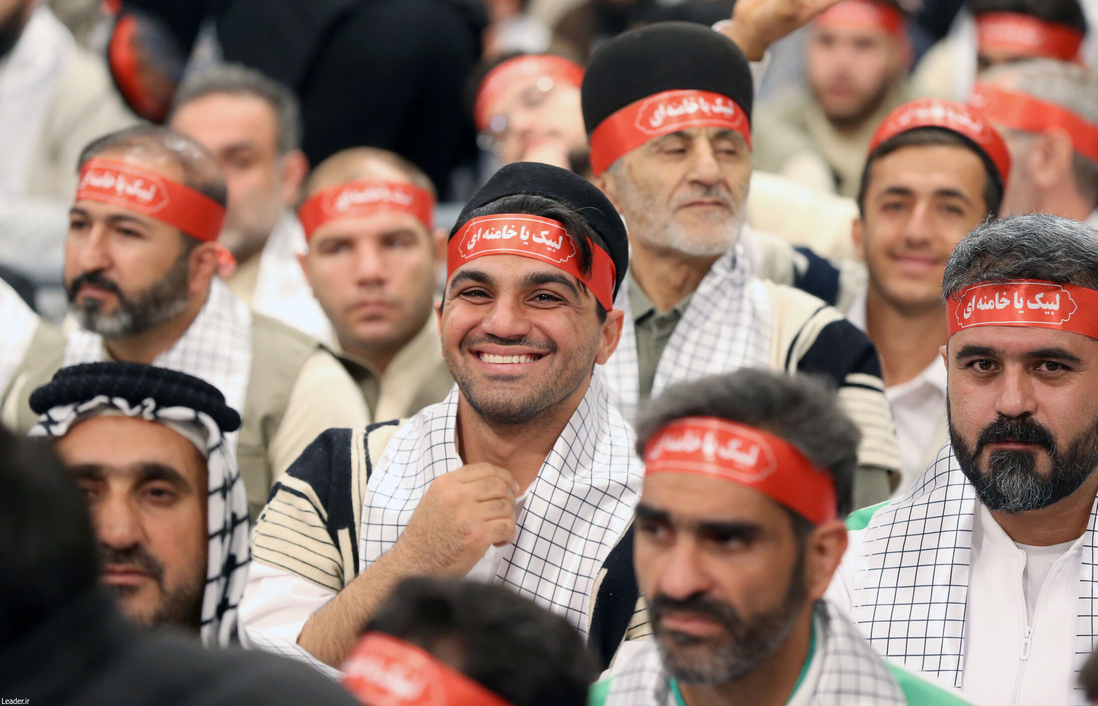 تصاویری از دیدار بسیجیان با رهبر انقلاب