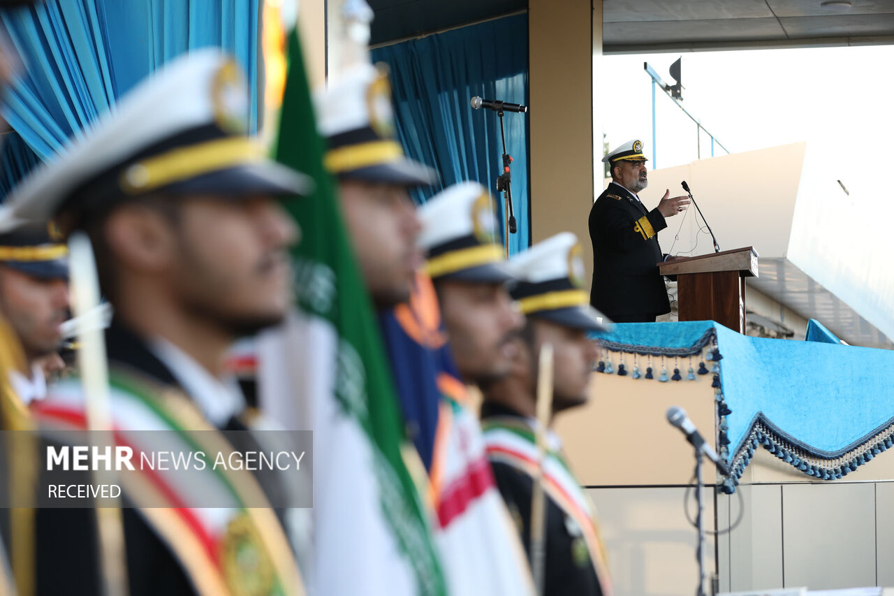 صبحگاه عمومی دانشجویان دانشگاه امام خمینی (ره)
