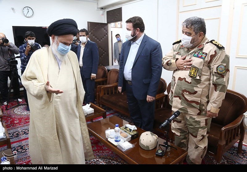 دیدار رئیس پدافند غیرعامل با مراجع عظام